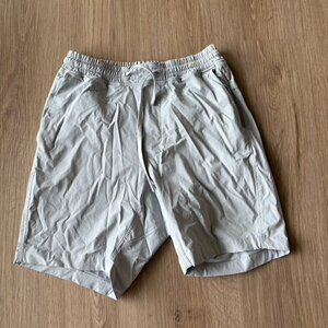 Lululemon Bowline Shorts Men’s 6” Ripstop Athleisure Rhino Gray Size Small